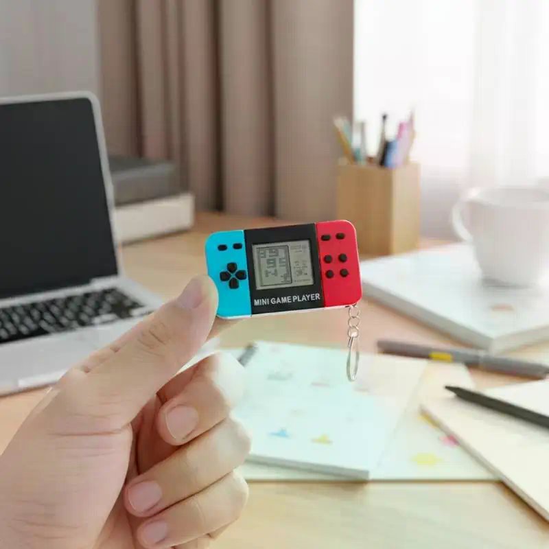 Mini console de jeu électroniq - Gaming Console Keychain avis et prix